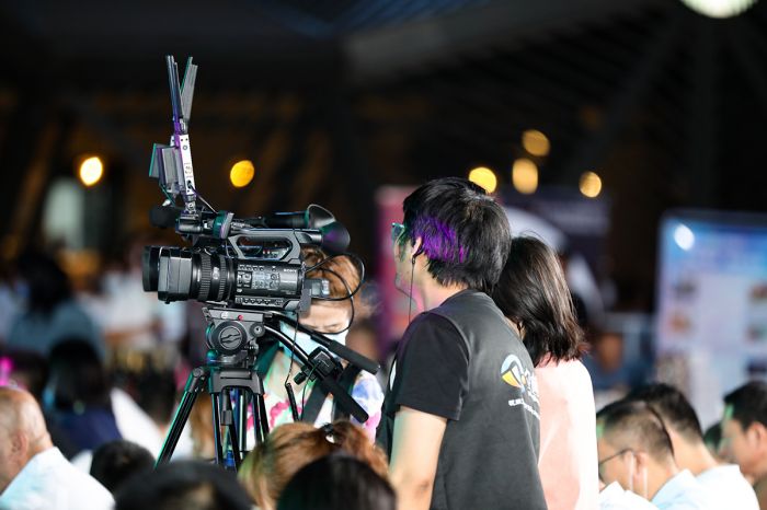 视频直播,汉中视频直播团队,汉中摄影团队,汉中摄像团队,商业直播